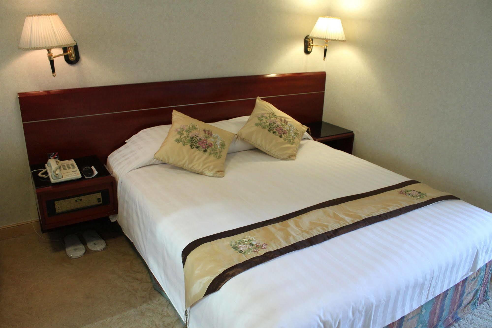 West Inn Hong Kong Ngoại thất bức ảnh